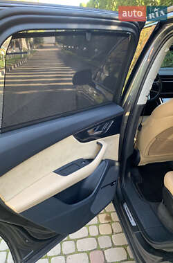 Внедорожник / Кроссовер Audi Q7 2020 в 
