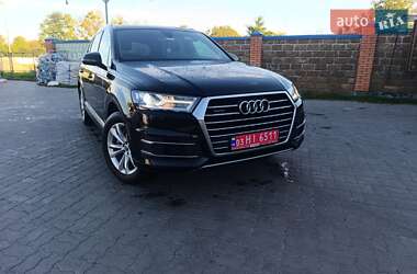Позашляховик / Кросовер Audi Q7 2016 в Володимирі