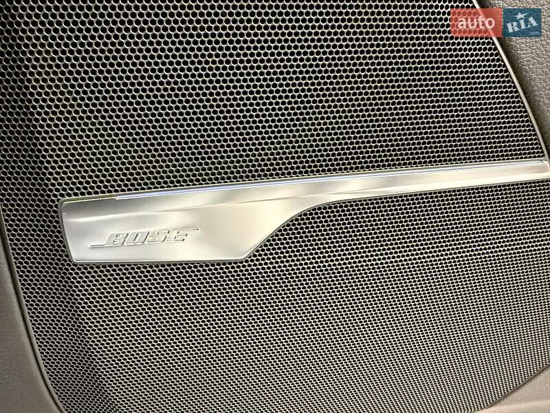 Позашляховик / Кросовер Audi Q7 2018 в Києві