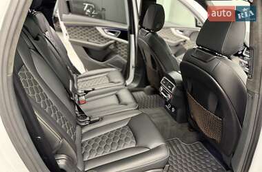Позашляховик / Кросовер Audi Q7 2018 в 