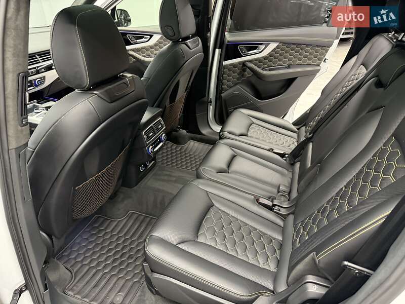 Позашляховик / Кросовер Audi Q7 2018 в Києві