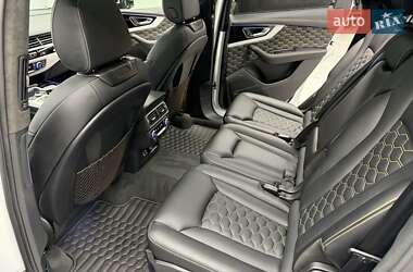 Позашляховик / Кросовер Audi Q7 2018 в 