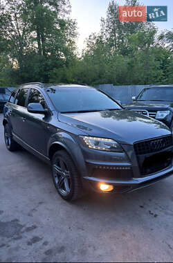 Позашляховик / Кросовер Audi Q7 2014 в Львові