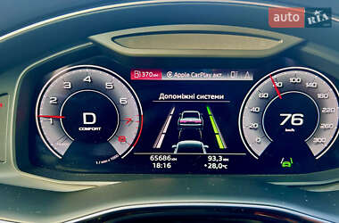 Внедорожник / Кроссовер Audi Q7 2022 в 