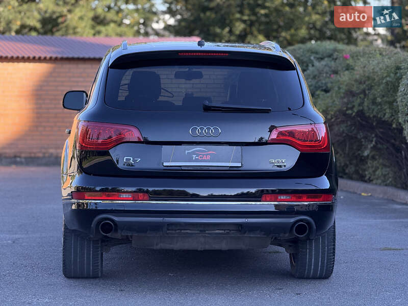 Позашляховик / Кросовер Audi Q7 2015 в Тернополі