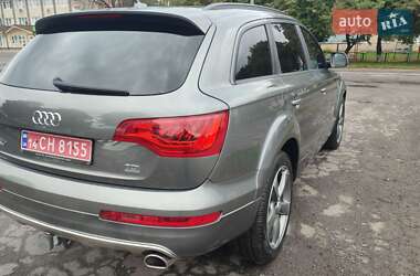 Внедорожник / Кроссовер Audi Q7 2015 в 