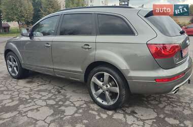 Внедорожник / Кроссовер Audi Q7 2015 в 