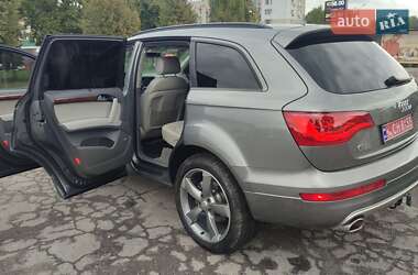 Внедорожник / Кроссовер Audi Q7 2015 в 