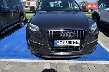 Позашляховик / Кросовер Audi Q7 2013 в 