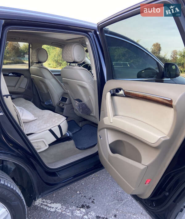 Внедорожник / Кроссовер Audi Q7 2011 в Збараже