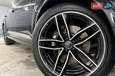 Позашляховик / Кросовер Audi Q7 2015 в 