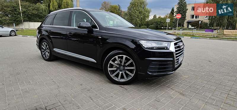 Позашляховик / Кросовер Audi Q7 2016 в Тернополі
