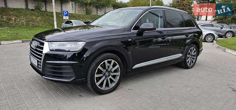 Позашляховик / Кросовер Audi Q7 2016 в Тернополі