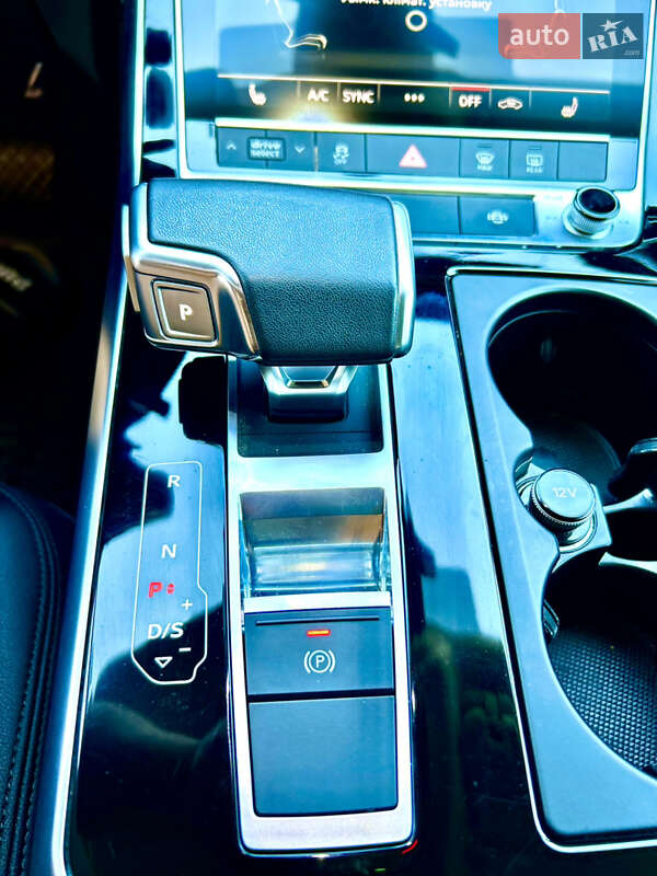 Позашляховик / Кросовер Audi Q7 2022 в Тернополі
