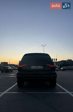 Внедорожник / Кроссовер Audi Q7 2012 в 
