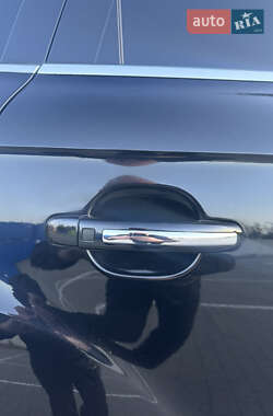Внедорожник / Кроссовер Audi Q7 2012 в 