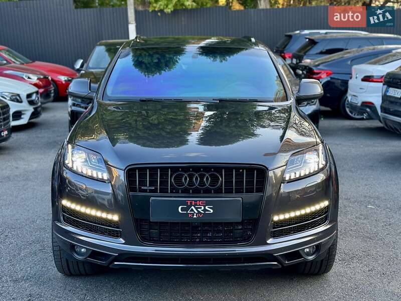 Внедорожник / Кроссовер Audi Q7 2013 в Киеве