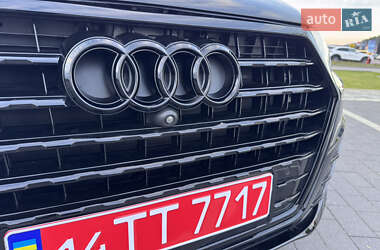 Внедорожник / Кроссовер Audi Q7 2019 в 