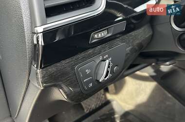 Внедорожник / Кроссовер Audi Q7 2017 в 