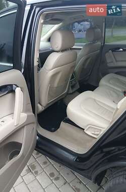 Позашляховик / Кросовер Audi Q7 2012 в 