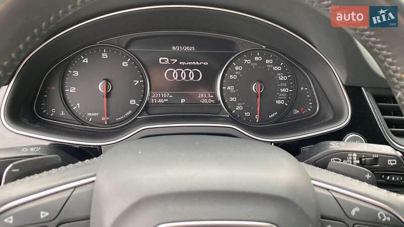 Позашляховик / Кросовер Audi Q7 2016 в Ужгороді
