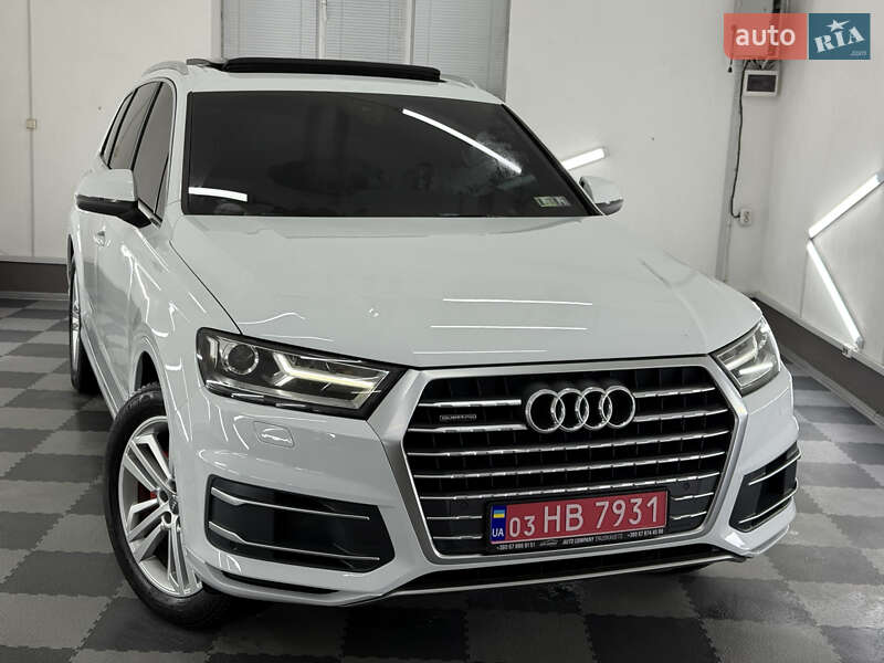 Позашляховик / Кросовер Audi Q7 2018 в Трускавці
