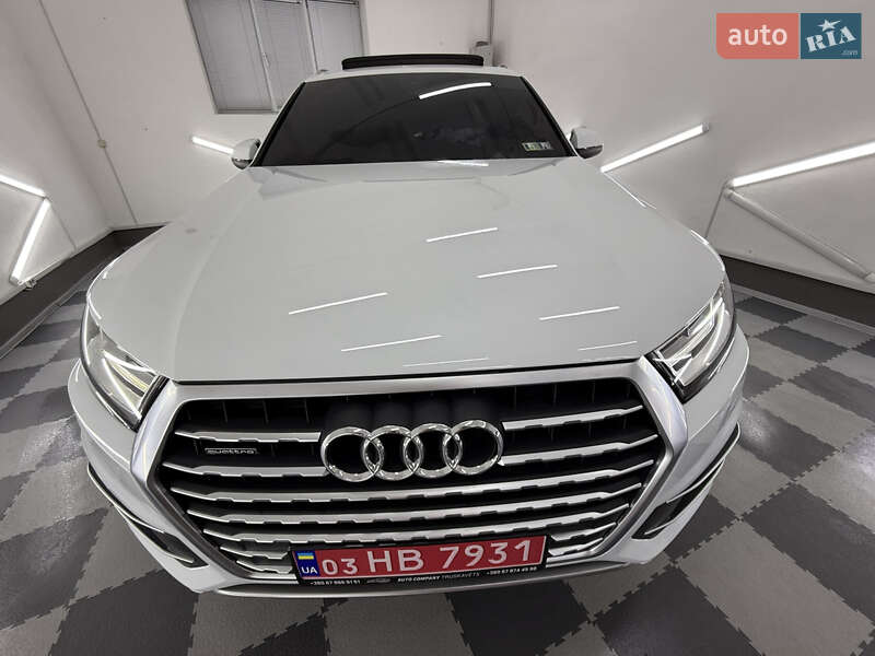 Позашляховик / Кросовер Audi Q7 2018 в Трускавці