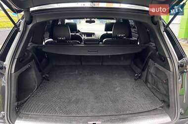 Позашляховик / Кросовер Audi Q7 2012 в 