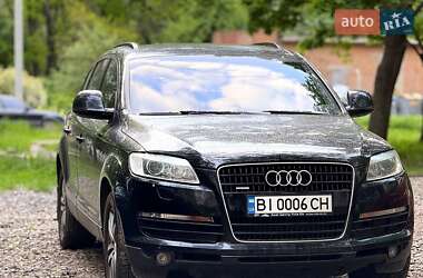 Позашляховик / Кросовер Audi Q7 2009 в Полтаві