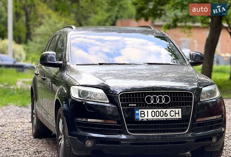 Внедорожник / Кроссовер Audi Q7 2009 в Полтаве