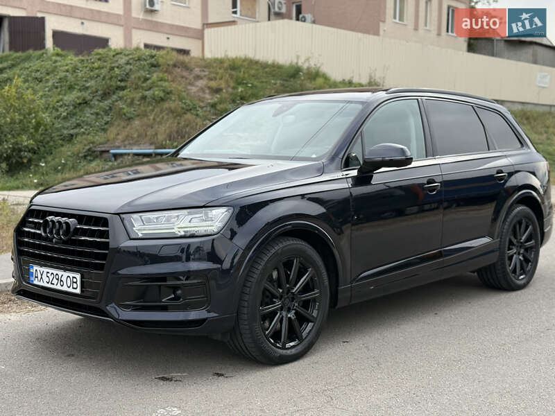 Audi Q7 2016