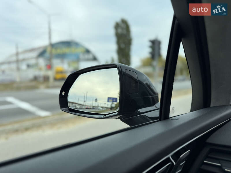 Позашляховик / Кросовер Audi Q7 2016 в Харкові