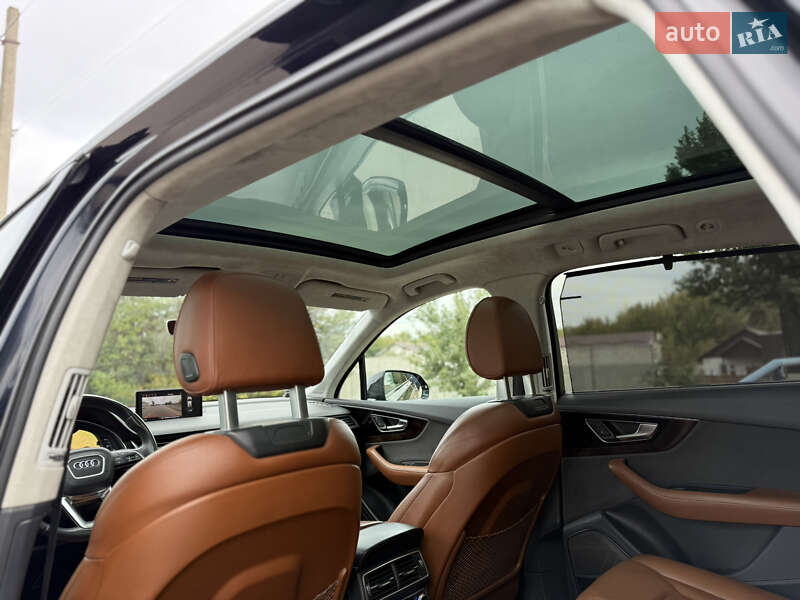 Позашляховик / Кросовер Audi Q7 2016 в Харкові