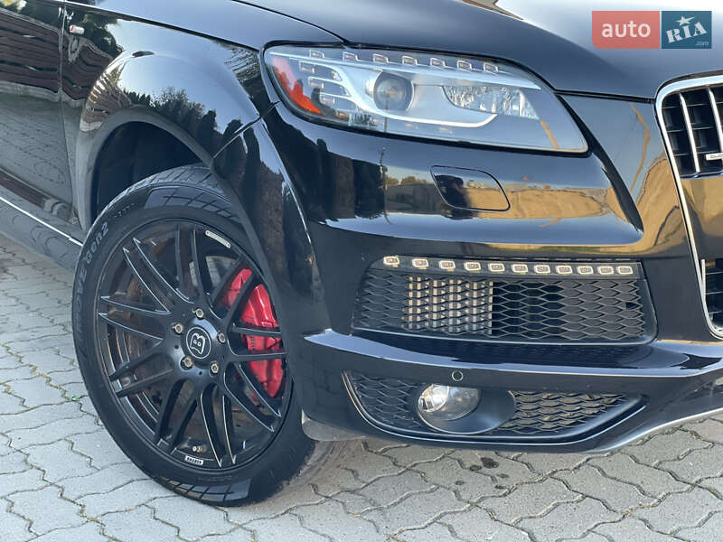 Позашляховик / Кросовер Audi Q7 2014 в Стрию