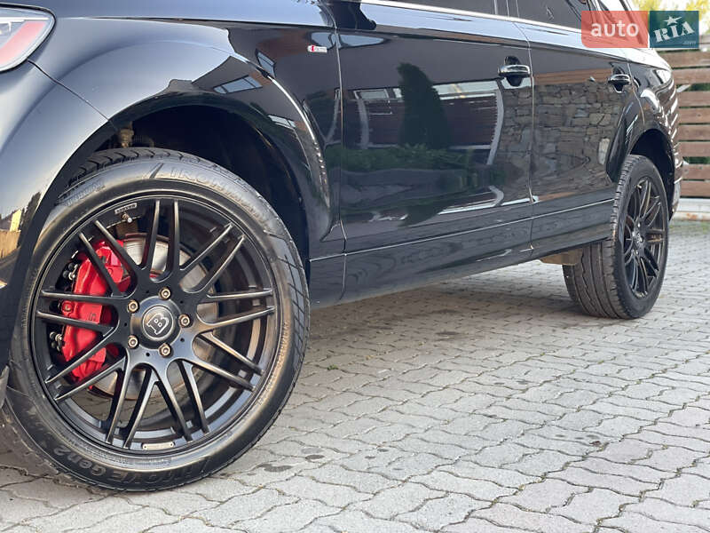Позашляховик / Кросовер Audi Q7 2014 в Стрию