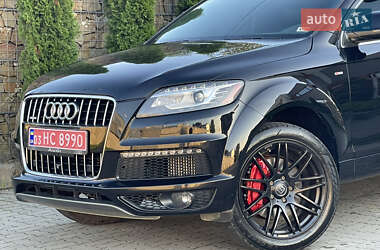 Внедорожник / Кроссовер Audi Q7 2014 в 