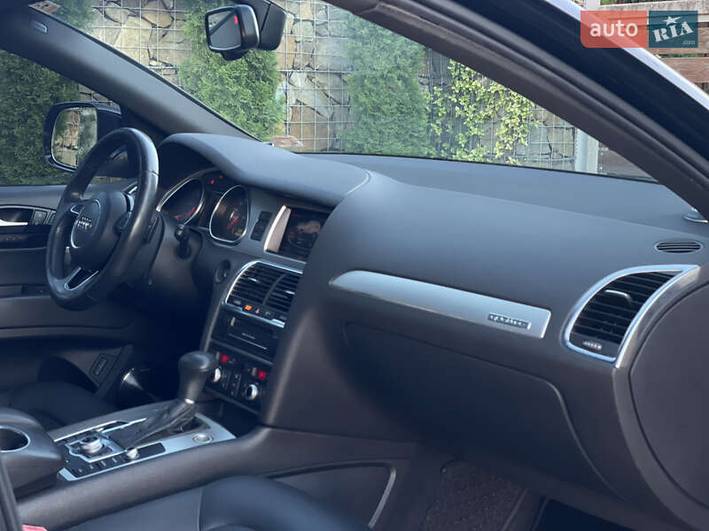 Позашляховик / Кросовер Audi Q7 2014 в Стрию