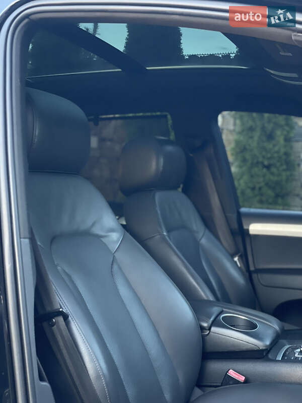 Позашляховик / Кросовер Audi Q7 2014 в Стрию