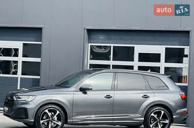 Внедорожник / Кроссовер Audi Q7 2020 в Мукачево