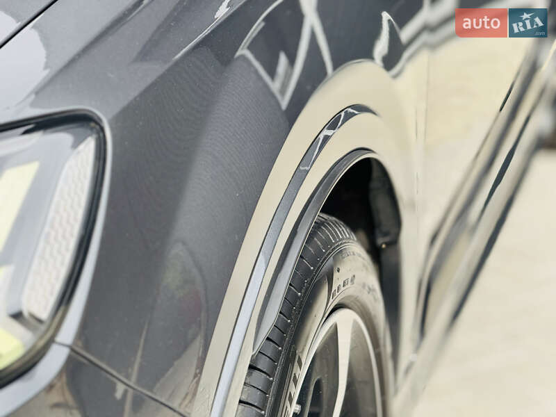 Позашляховик / Кросовер Audi Q7 2020 в Мукачевому