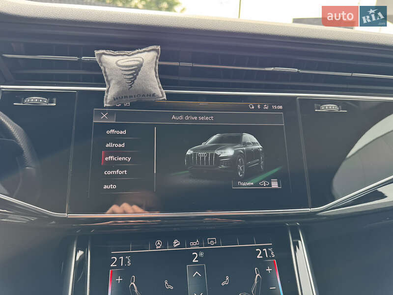 Позашляховик / Кросовер Audi Q7 2020 в Мукачевому