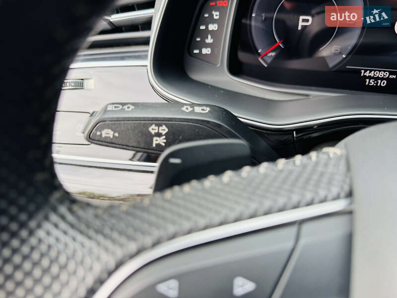 Позашляховик / Кросовер Audi Q7 2020 в Мукачевому