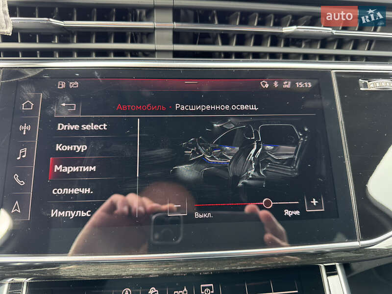 Позашляховик / Кросовер Audi Q7 2020 в Мукачевому