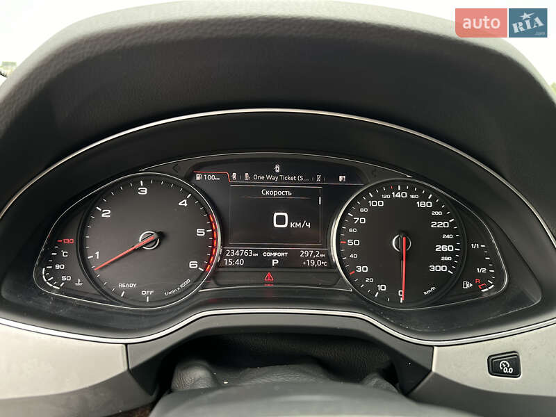Внедорожник / Кроссовер Audi Q7 2015 в Мукачево