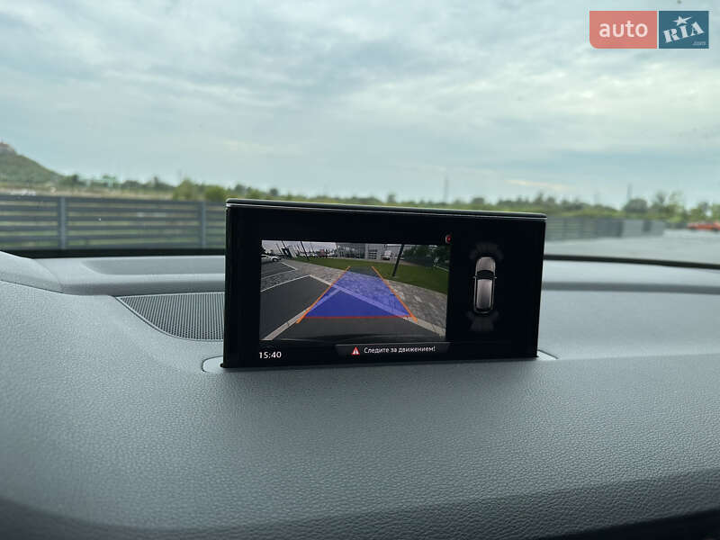Внедорожник / Кроссовер Audi Q7 2015 в Мукачево