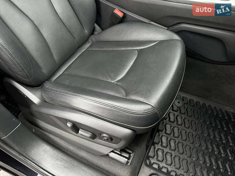 Внедорожник / Кроссовер Audi Q7 2015 в Мукачево