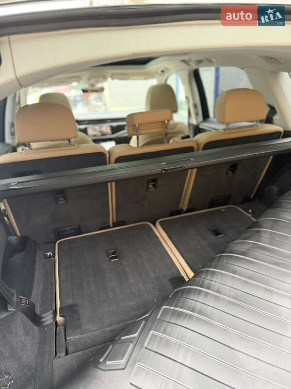 Позашляховик / Кросовер Audi Q7 2021 в Чернівцях