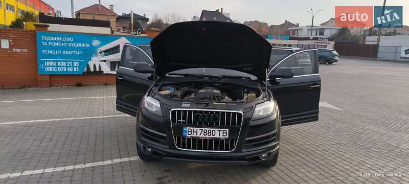 Внедорожник / Кроссовер Audi Q7 2014 в Одессе
