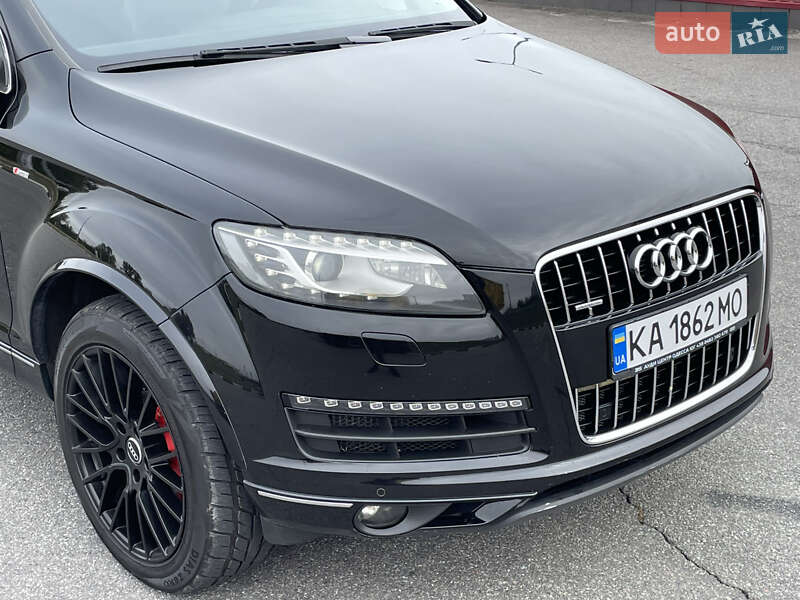 Внедорожник / Кроссовер Audi Q7 2014 в Киеве