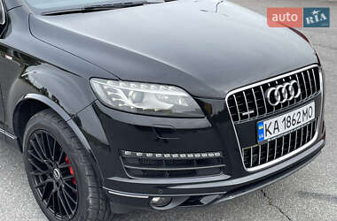 Позашляховик / Кросовер Audi Q7 2014 в 